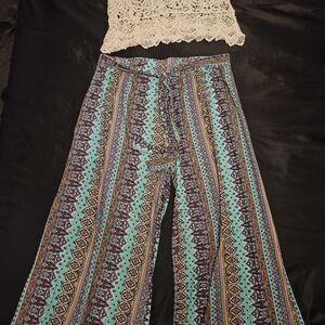 Bobbie Brooks Teal and Black Patterned Wide-Leg Pants